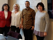 Учители от Търговската гимназия в Пловдив станаха още по-добри