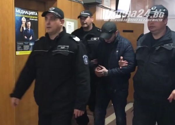 Състав на Варненския окръжен съд произнесе присъдата на убиеца на
