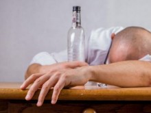 Лекар пиянствал 10 години в името на науката