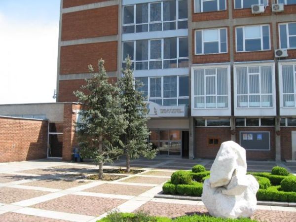 Сметките на Великотърновския университет са запорирани по искане на строителна