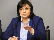 Първа снимка на Нинова след операцията