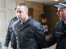 Двама от извергите в пловдивския затвор агонизират! Лекарят не им обръщал внимание