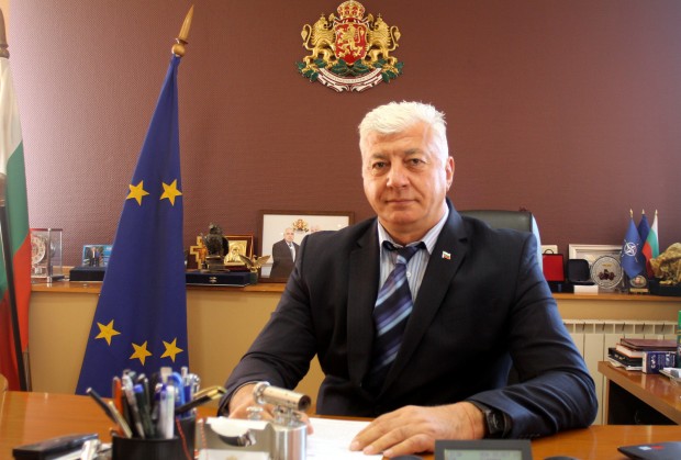 Празничен поздрав на областния управител на Пловдив Здравко Димитров Уважаеми жители