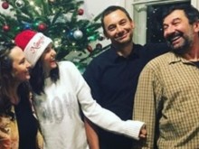Нина Добрев се прибра в България за Коледа