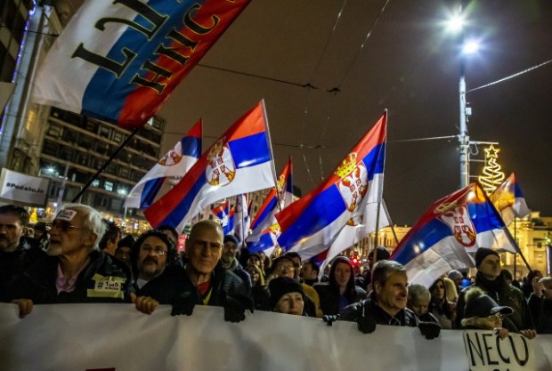 ЕПА
Хиляди сърби протестираха в Белград срещу президента Александър Вучич и