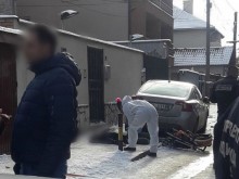 Член на Розовите Пантери разстрелян, докато вадел количката на бебето си (18+)