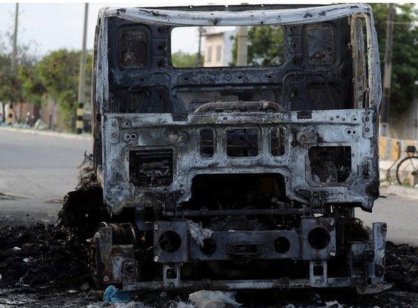 Ройтерс
> Тир с шофьор българин е изгорял на магистрала близо