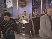 Вижте гостуването на Иван Ласкин в "Шоуто на Слави" през 2004 г.