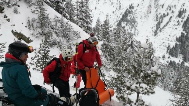 Планинските спасители проведоха акция по спасяването на петима младежи изгубени в Пирин