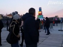 Хиляди "окупираха" центъра на Пловдив в очакване на голямото откриване!