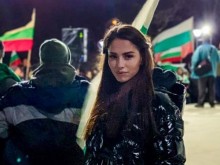 Златното ни момиче Цвети Стоянова протестира срещу циганските бруталности