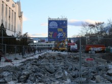 Пробиха нова порция от настилката на площад "Централен"