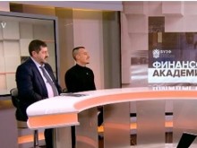 Висше училище отваря безплатна финансова академия за ученици