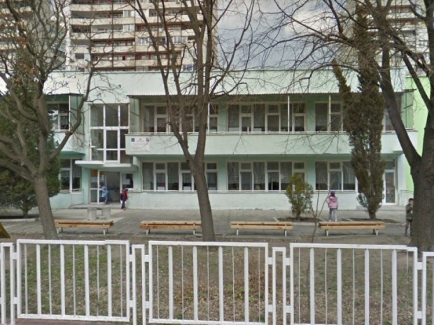 Сградата на детска градина 21 Калина Малина във Варна е