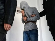 Теньо, убил 19-годишната Ивета пред очите на детето им, ще лежи само 25 години! Майка й е неутешима