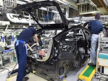 Нов тест паникьоса автомобилните производители