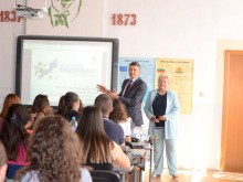 Удължават срока за кандидатстване в конкурса "Най-добър млад предприемач"