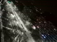 Централен булевард в Пловдив светна! Читател: Няма разлика между ден и нощ!