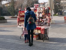 Мартенички и прекрасно време радват Пловдив
