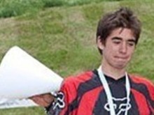 Дрогиран, убил баща си с 21 удара с нож, ще лежи 12 години в затвора