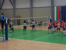 Виктория Волей удари драматично Берое, днес играе пловдивско дерби