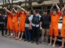 Като на кино! Полицията в Бали простреля наш ММА боец, участвал в източването на карти