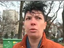 Посред бял ден пребиха жена заради сексуалната й ориентация