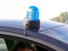 Шофьор блъсна 4-годишно детенце, докато върви с майка си