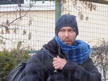 От екстравагантния травестит Урсула няма и помен! Вече е сто процента мъжкар