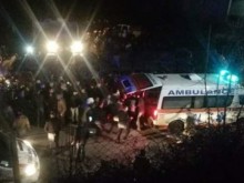 Ад на пътя в Македония! 13 души загинаха след катастрофа с автобус
