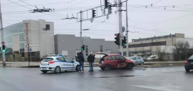 Пътнотранспортно произшествие стана в Пловдив тази сутрин научи Plovdiv24 bg Мястото
