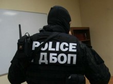 Голяма наркогрупа е била разбита при среднощна мащабна спецакция в Благоевград