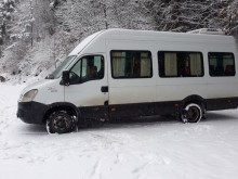 Вижте как от "Хеброс бус" се оправдаха за зарязаната по средата на пътя жена