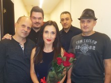 Ромина и Дарко Тасевски са главни герои в новия клип на Мери Бойс Бенд
