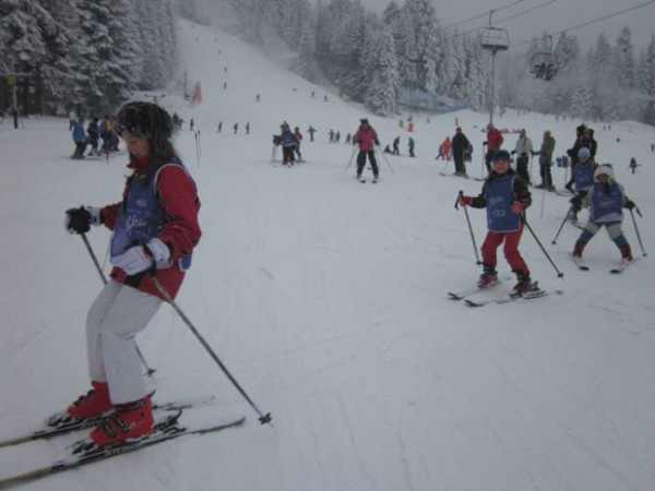 Скиор блъсна 9-годишно дете на ски писта в Пампорово. По