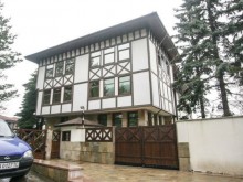 Доган купи Боянските сараи