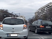 Читател: Хубаво го вижте този с БМВ-то
