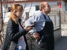 Шофьорката на пежото: Бетоновозът е виновен, а не аз!