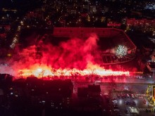 Мощно пиро и заря на Колежа за 107-ия рожден ден на ПФК Ботев