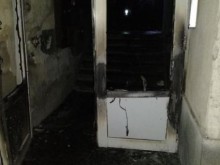 Десетки семейства оцеляха като по чудо, след като психично болен младеж подпали блока им