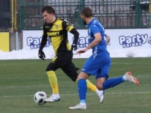 А сега де? Чужд скаут идва днес в Коматево, за да гледа Неделев