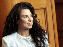 Зам. министър: С ниски заплати работодателите няма как да задържат младите българи