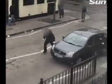 След кървавата баня в Нова Зеландия, нападнаха и джамия в Лондон