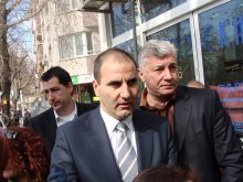 Цветан Цветанов откри офис на ГЕРБ в Асеновград