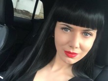 Банкер изненада Елеонора Манчева с чисто ново "Ауди" за 150 000 лв.