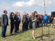 Започна изграждането на третото кръгово кръстовище в Карлово