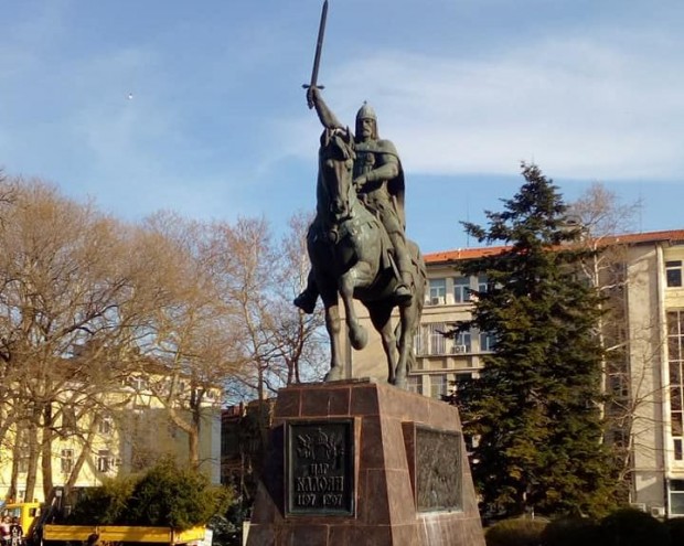 На 24 март 1201 г Цар Калоян превзема Варна от