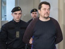 Един-единствен човек успя да измами Facebook и Google със 100 милиона долара