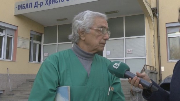 Лекар от Казанлък обяви че започва гладна стачка Д р Захари