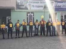 Ученици от Лиляната изненадаха класната си!